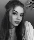 Rencontre Femme : Доминика, 28 ans à Ukraine  Киев 